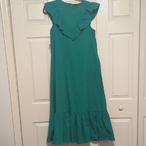 Elegant Green Eyelet Cap Sleeve Maxi Dress